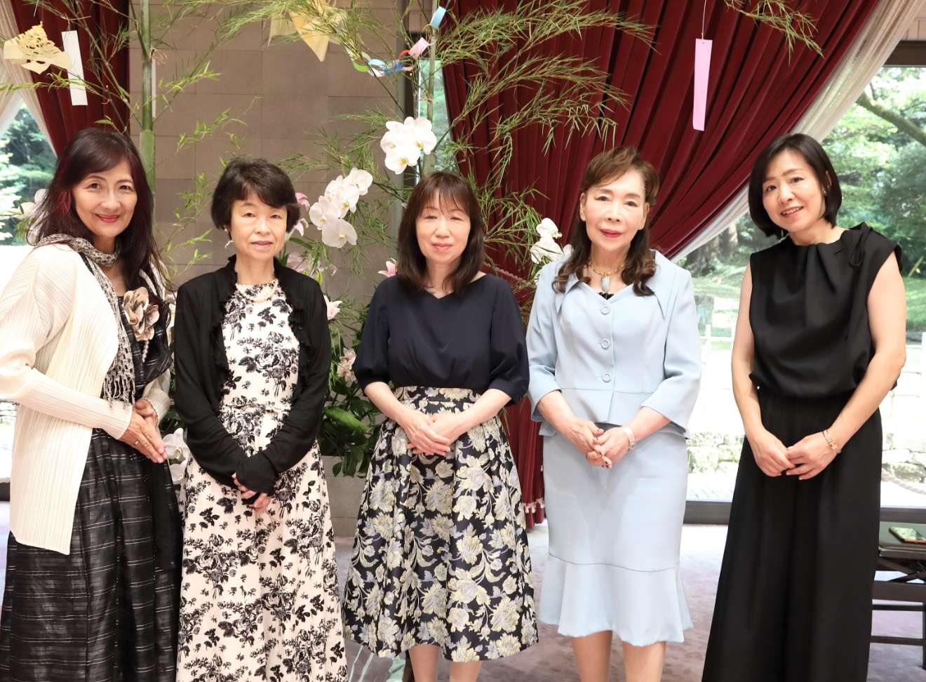左から（敬称略）
天野千恵 大倉桂子 世古珠美 佐々木伃利子
松本悦子